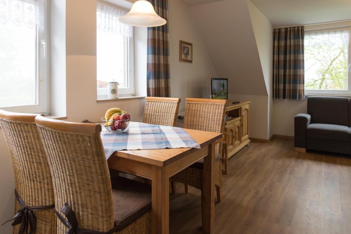 Friesenhof Janssen - Urlaub Auf Dem Bauernhof Apartment Neuharlingersiel Luaran gambar